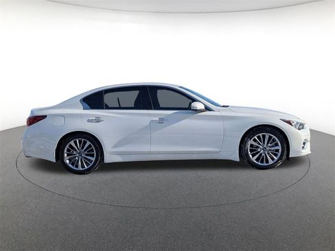 Used 2021 INFINITI Q50 Luxe w/ All Weather Package image 4