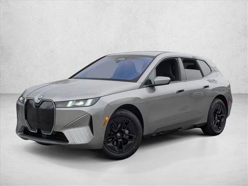 New 2026 BMW iX xDrive45 image 1