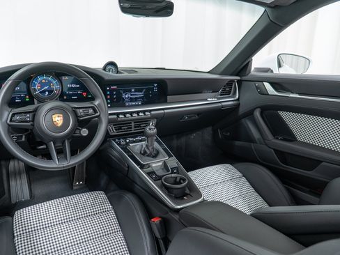 Certified 2024 Porsche 911 Carrera S RWD image 24