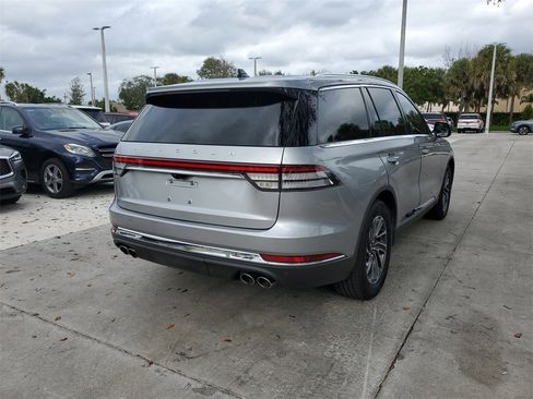 Certified 2021 Lincoln Aviator 2WD w/ Elements Package image 4
