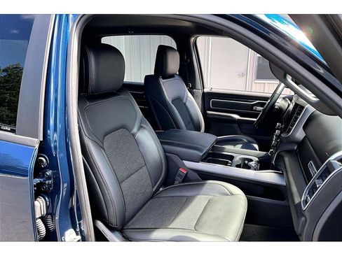 Used 2023 RAM 1500 Big Horn AWD/4WD image 7