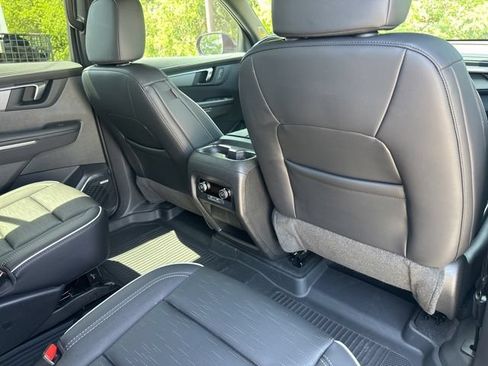 Used 2025 Buick Enclave Sport Touring w/ Super Cruise Package AWD/4WD image 47