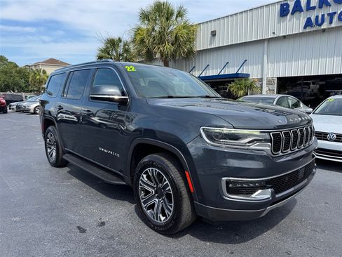 Used 2022 Jeep Wagoneer Series III w/ Flexible Seating Group AWD/4WD image 2