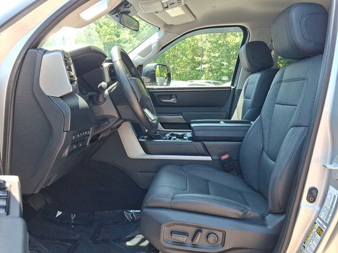Used 2023 Toyota Tundra SR5 w/ SR5 Premium Package AWD/4WD image 15