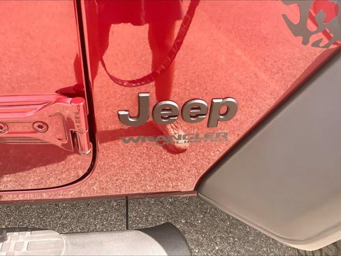 Used 2021 Jeep Wrangler Unlimited Sport AWD/4WD image 31