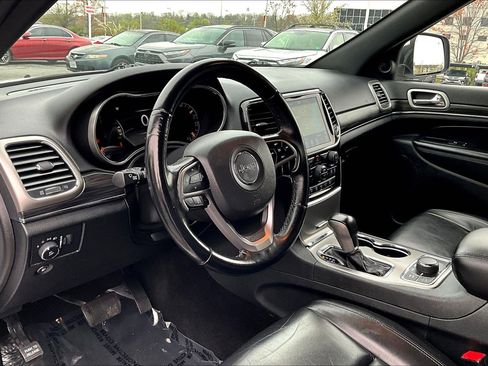 Used 2022 Jeep Grand Cherokee Limited AWD/4WD image 13