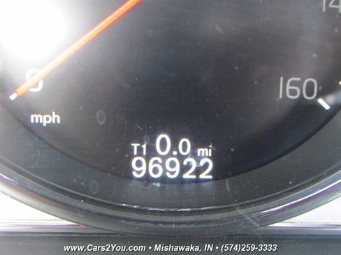 Used 2017 Volvo S60 T5 Inscription image 29