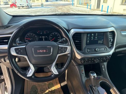 Used 2019 GMC Acadia SLE image 21