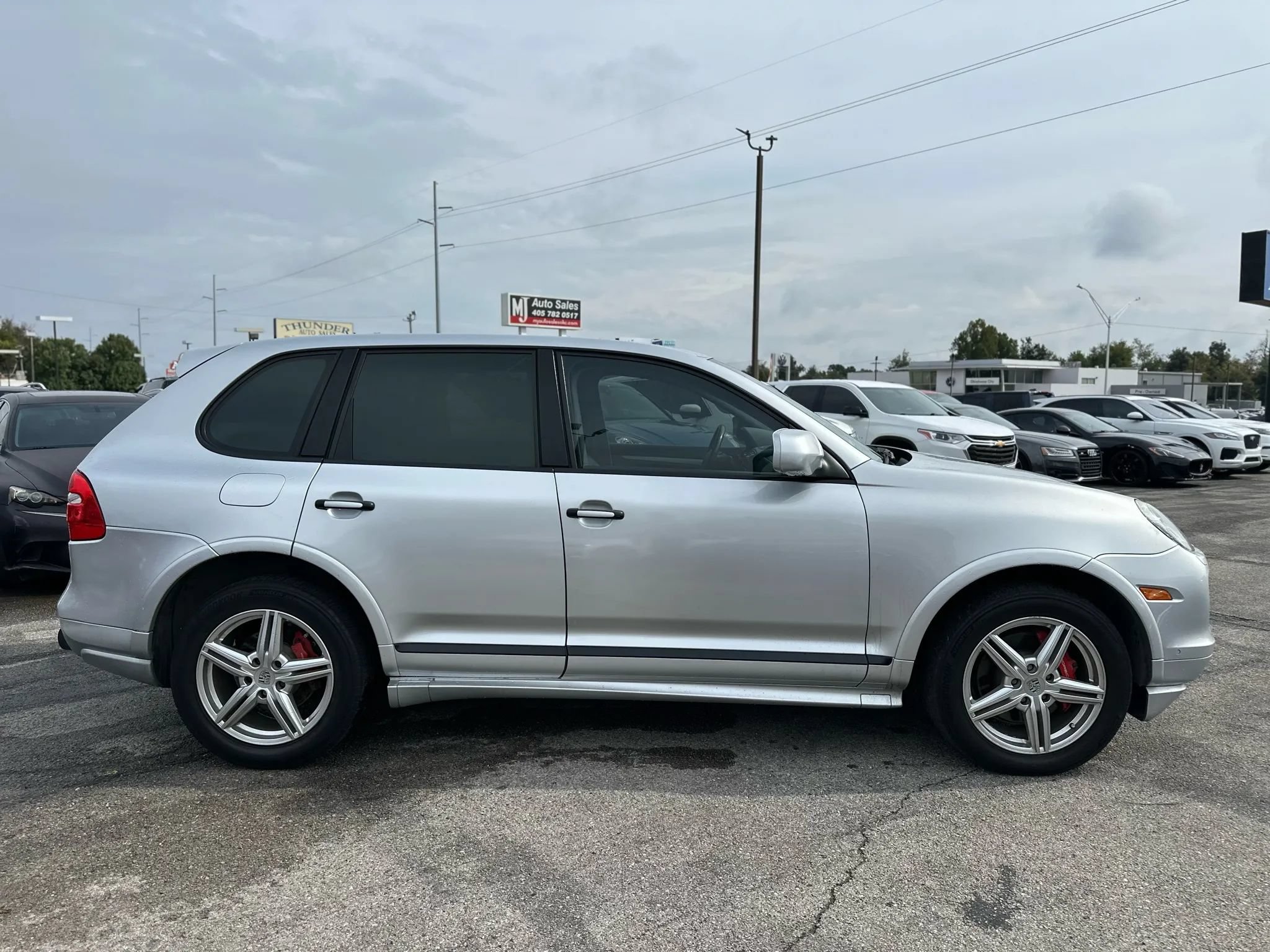 Used 2008 Porsche Cayenne GTS AWD/4WD image 5