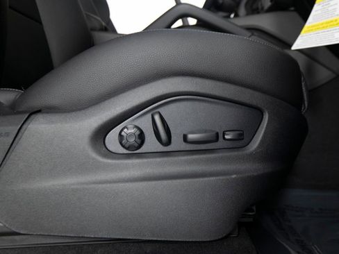 New 2026 Porsche Cayenne E-Hybrid image 36