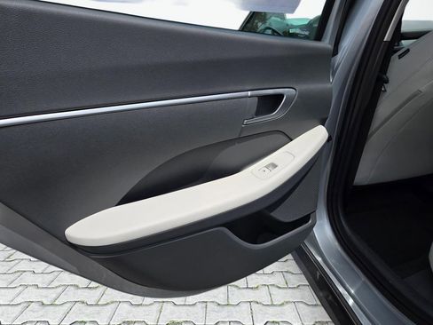 New 2026 Hyundai Sonata SE FWD image 16