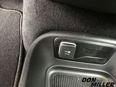 New 2026 Chrysler Pacifica Select w/ S Appearance Package image 25