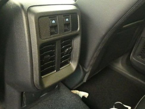 New 2026 Ford Bronco Outer Banks w/ Sasquatch Package AWD/4WD image 12