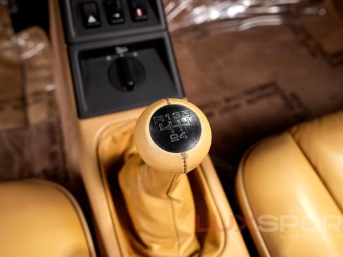 Used 1992 Porsche 911 Carrera image 45