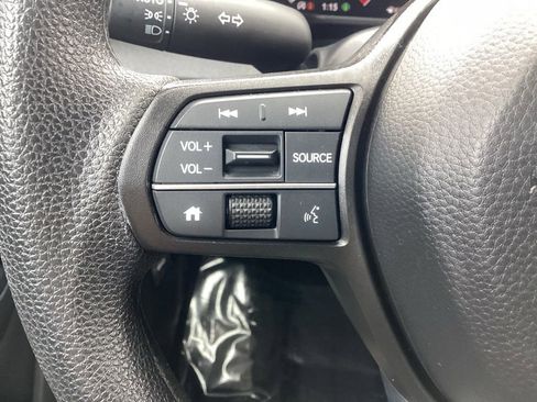 Used 2024 Honda CR-V LX image 16