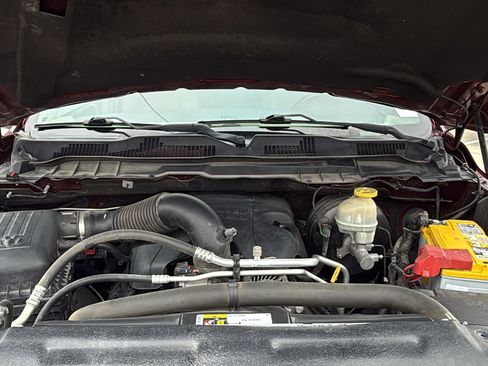 Used 2018 RAM 1500 Limited image 33