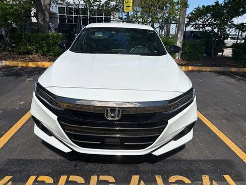 Certified 2022 Honda Accord Sport image 3