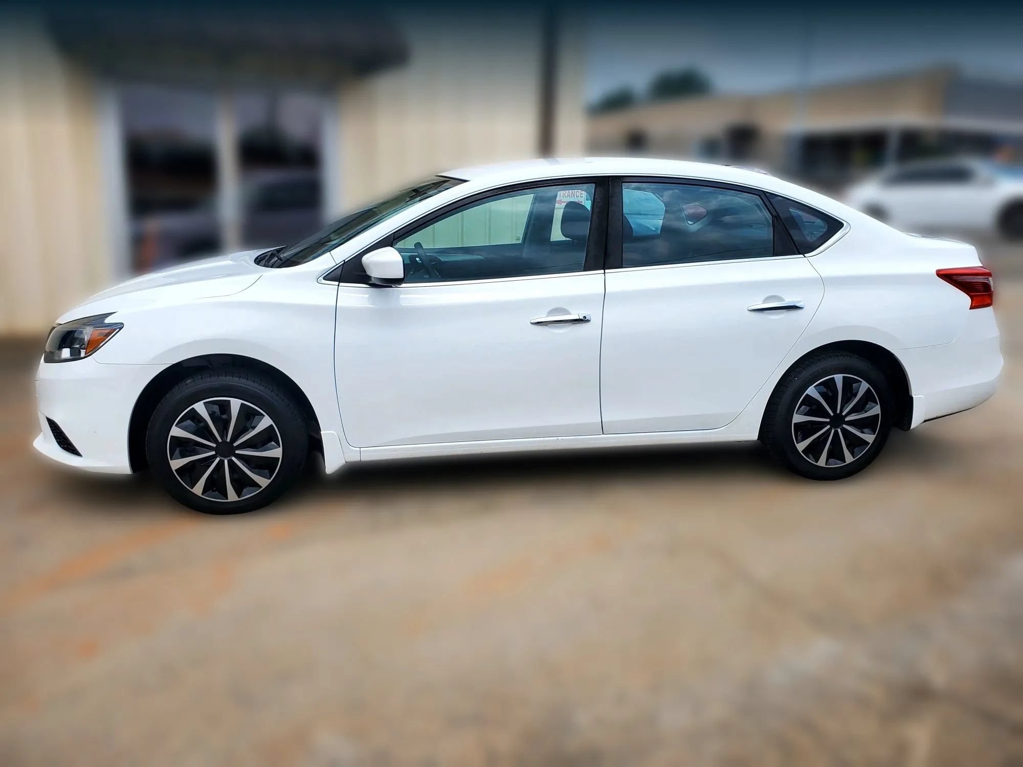 Used 2017 Nissan Sentra S FWD image 4