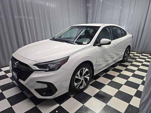 Used 2023 Subaru Legacy Premium image 1