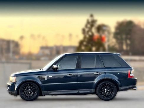 Used 2011 Land Rover Range Rover Sport HSE image 8