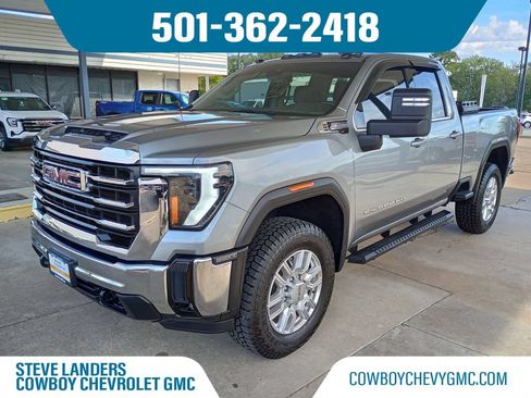 Used 2024 GMC Sierra 2500 SLE w/ SLE Convenience Package AWD/4WD image 1