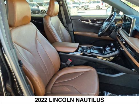 Certified 2022 Lincoln Nautilus Reserve FWD image 27