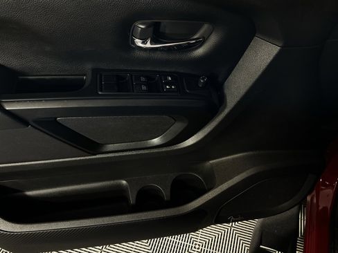 Used 2024 Nissan Titan PRO-4X w/ Pro-4x Utility Package image 27