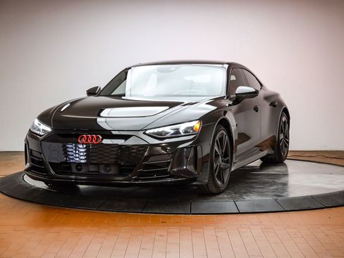 Used 2023 Audi RS e-tron GT AWD/4WD image 10