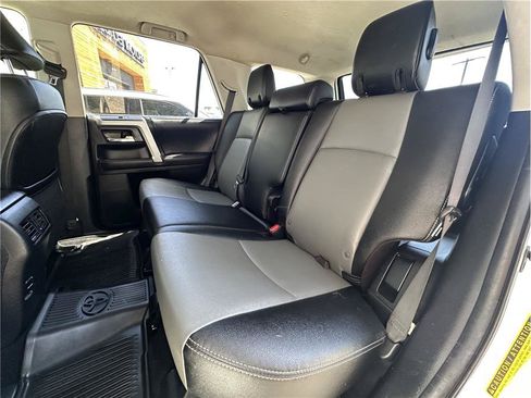 Used 2017 Toyota 4Runner SR5 Premium AWD/4WD image 16