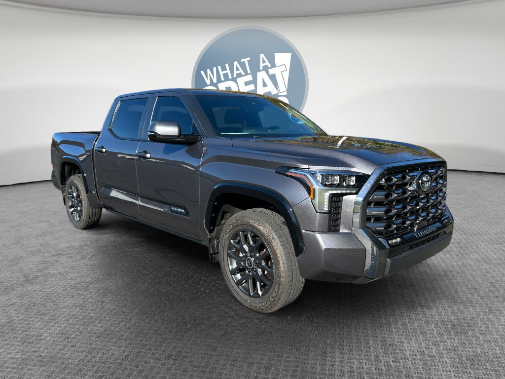 Used 2024 Toyota Tundra Platinum AWD/4WD image 1
