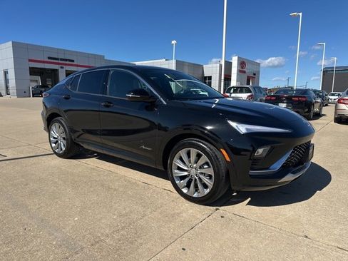 Used 2025 Buick Envista Avenir image 2