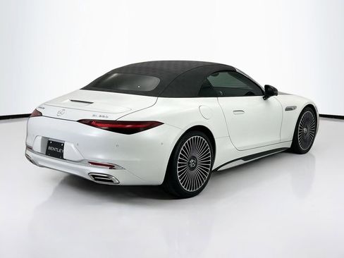 Used 2026 Mercedes-Benz Maybach SL 680 image 13