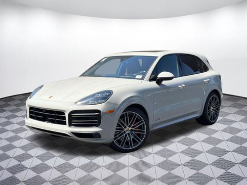 Used 2021 Porsche Cayenne GTS AWD/4WD image 1