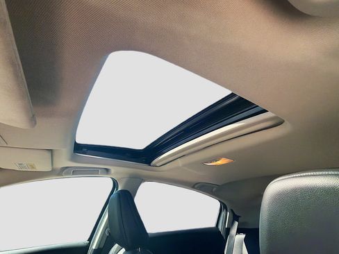 Used 2019 Honda HR-V EX-L image 25