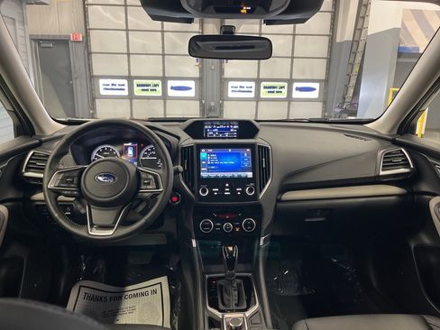 Certified 2024 Subaru Forester Limited image 28