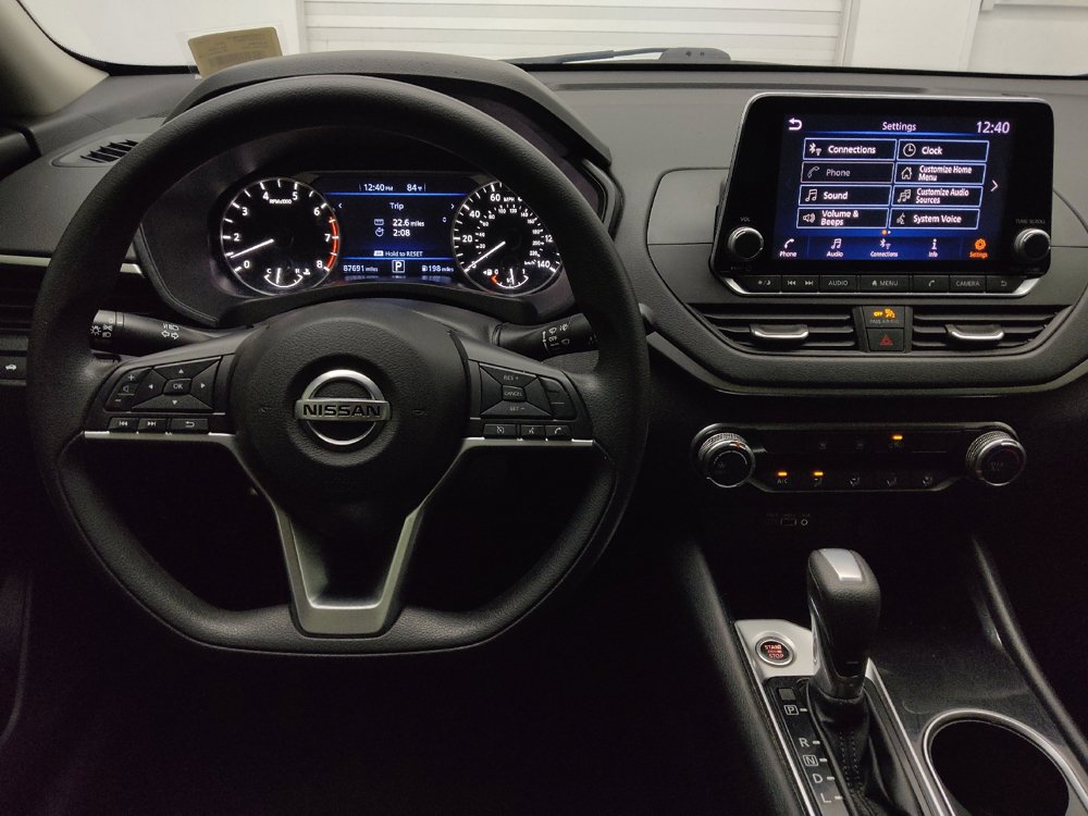 Used 2021 Nissan Altima 2.5 SV FWD image 22
