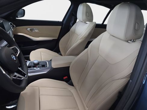 New 2026 BMW 330i Sedan w/ M Sport Package RWD image 12