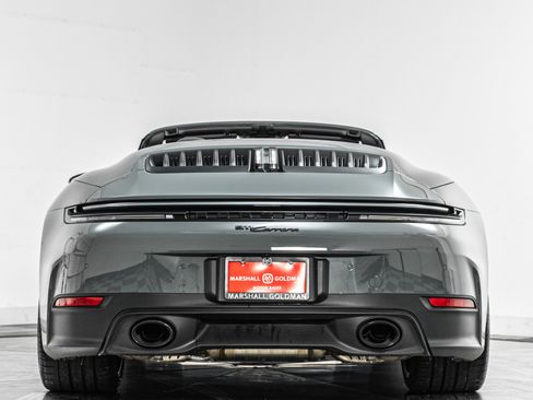 Used 2025 Porsche 911 Carrera RWD image 8