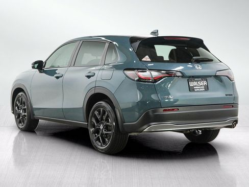Used 2024 Honda HR-V Sport image 3