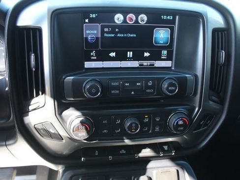 Used 2015 Chevrolet Silverado 2500 LT image 20