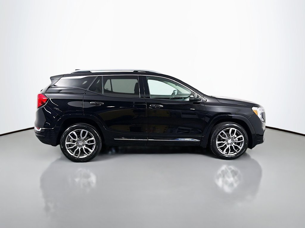 Used 2022 GMC Terrain Denali AWD/4WD image 8