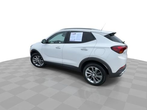 Certified 2022 Buick Encore GX Essence w/ Advanced Technology Package AWD/4WD image 6