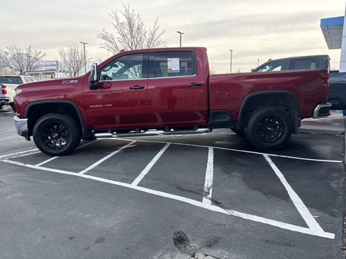 Used 2022 Chevrolet Silverado 3500 LTZ w/ LTZ Plus Package image 2