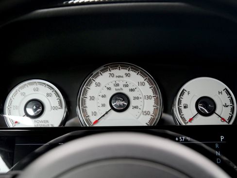 Certified 2020 Rolls-Royce Dawn image 16