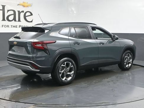 New 2026 Chevrolet Trax LT FWD image 28