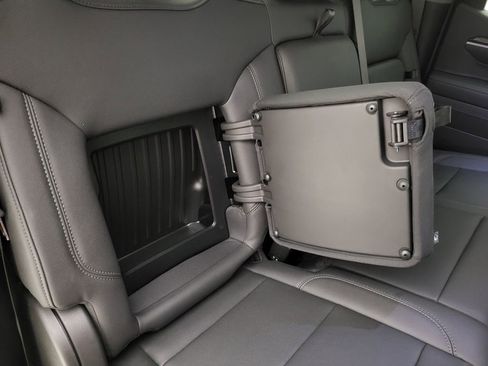 Used 2025 Chevrolet Silverado 1500 LTZ image 48