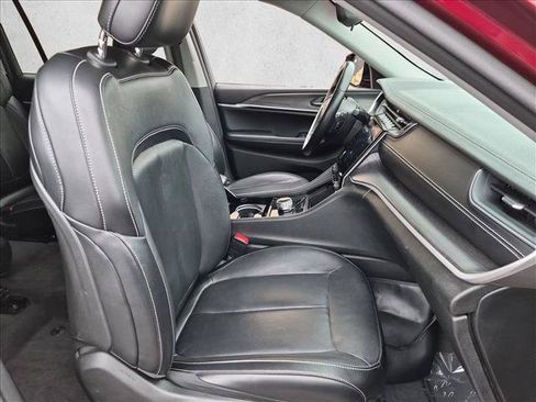 Used 2021 Jeep Grand Cherokee L Limited RWD image 22