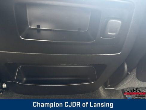 Used 2014 Chevrolet Silverado 1500 LTZ image 42