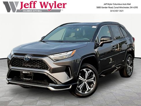 Used 2023 Toyota RAV4 XSE w/ Weather Package AWD/4WD image 1
