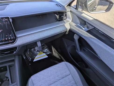 New 2026 Volkswagen Tiguan S image 17